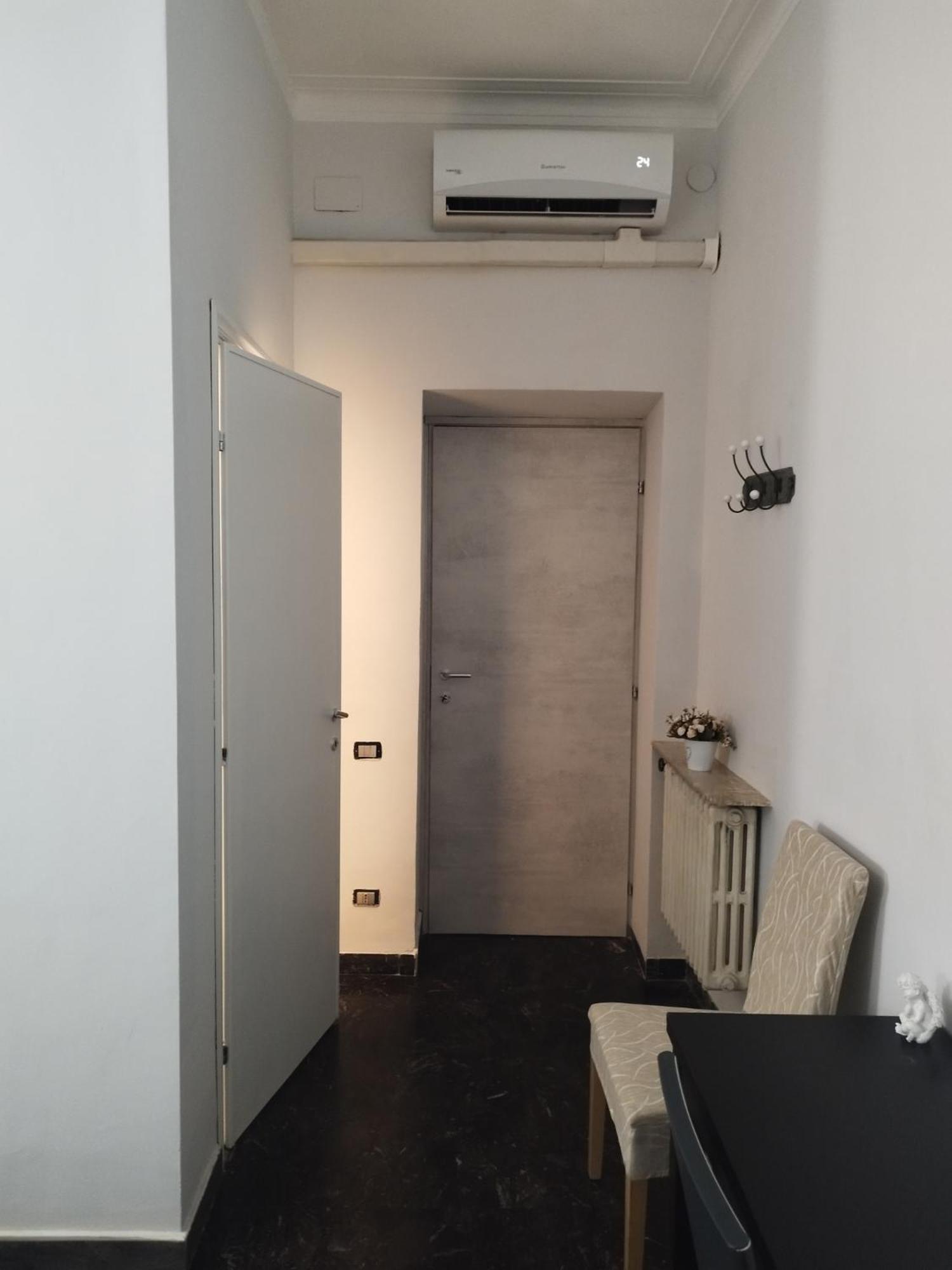 Colosseo Rooms B&B Rzym Zewnętrze zdjęcie