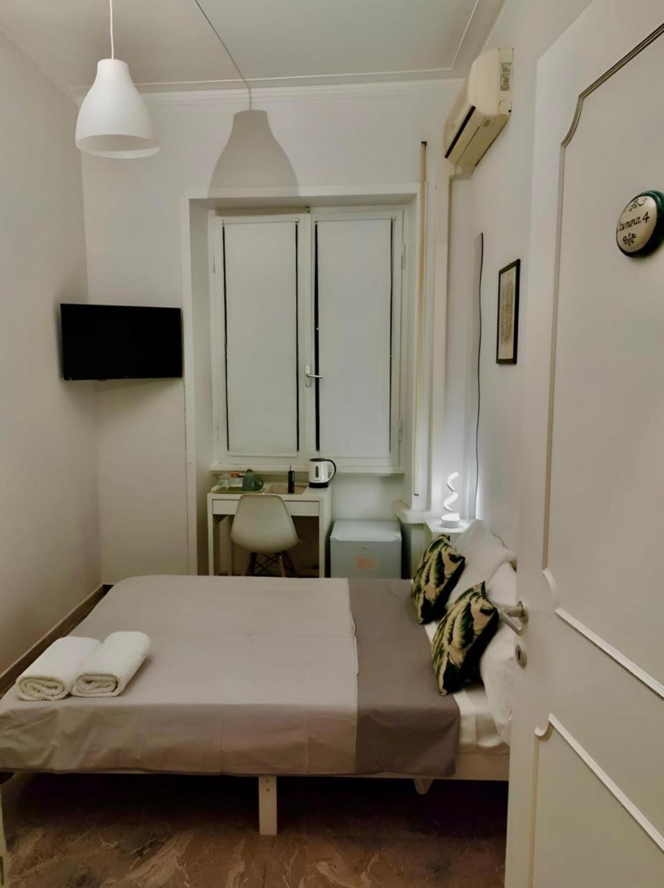 Colosseo Rooms B&B Rzym Zewnętrze zdjęcie